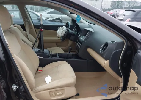 2011 Nissan Maxima 3.5 S z USA, uszkodzony, nr VIN 1N4AA5AP9BC813547